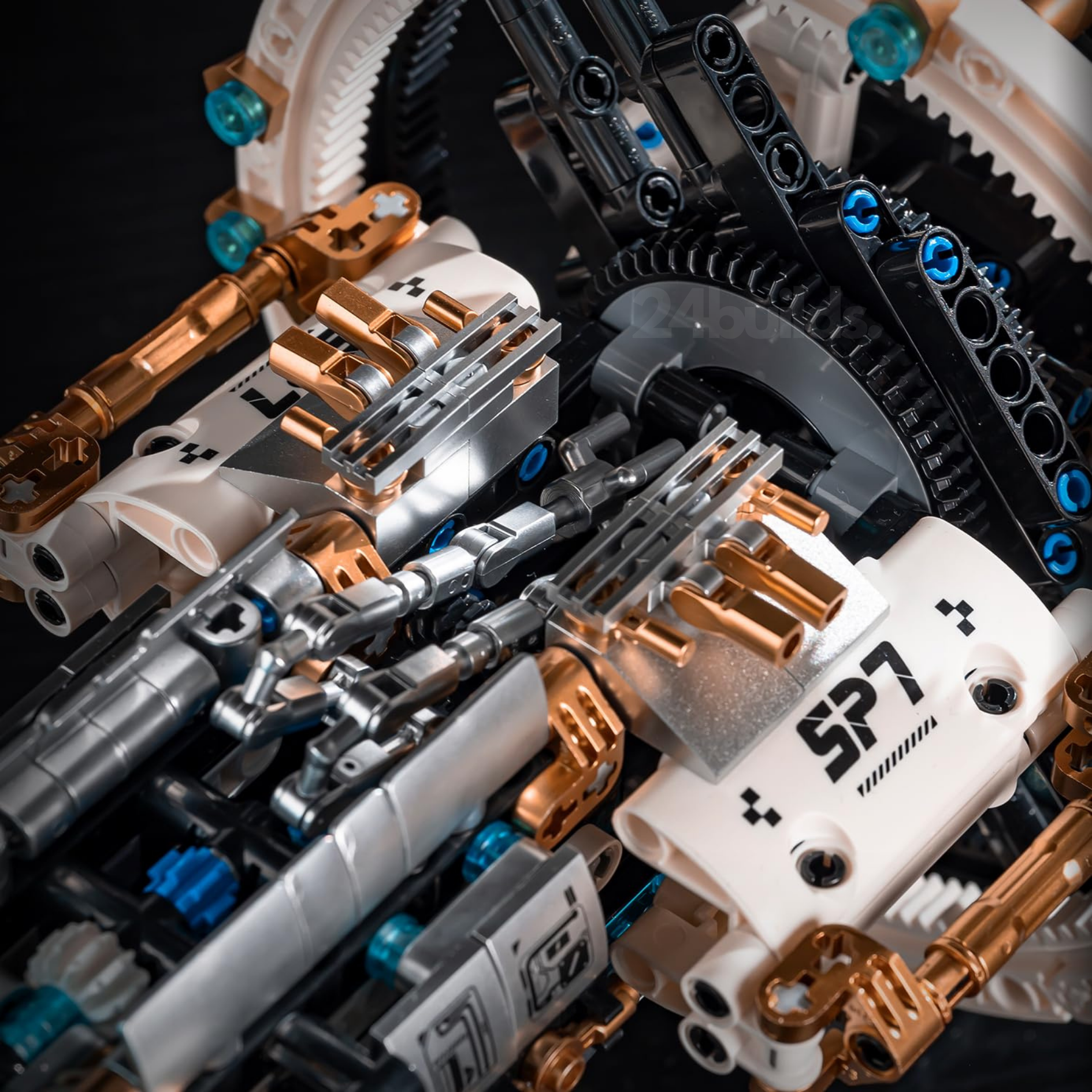 1148-Piece Space Explorer Ship Set