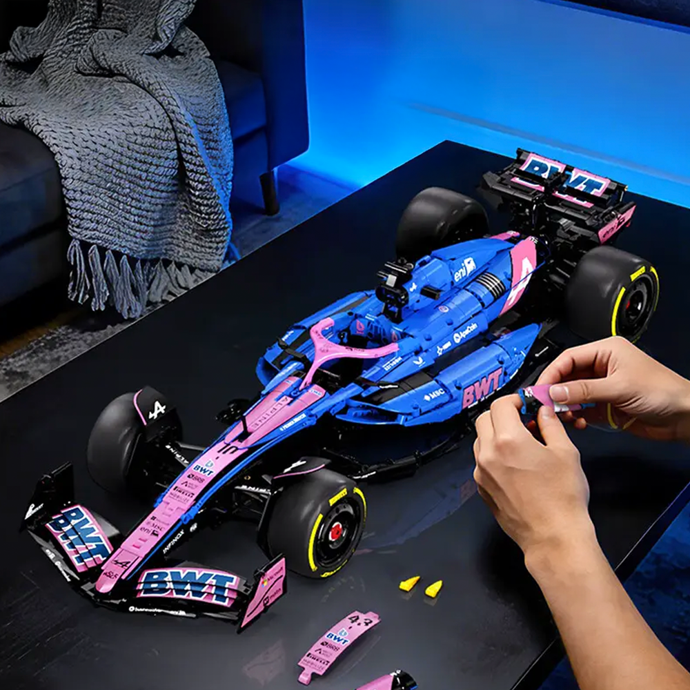 BWT Alpine Formula One Team Car Model - 2172 Pieces
