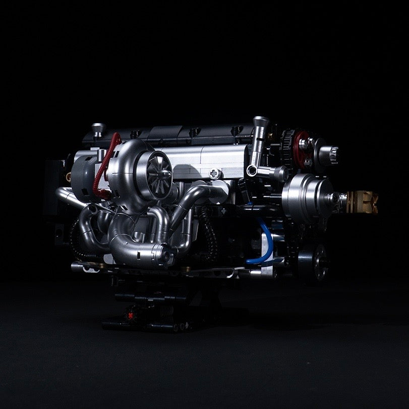 Motorized 2JZ Engine Model | 1078 Pieces