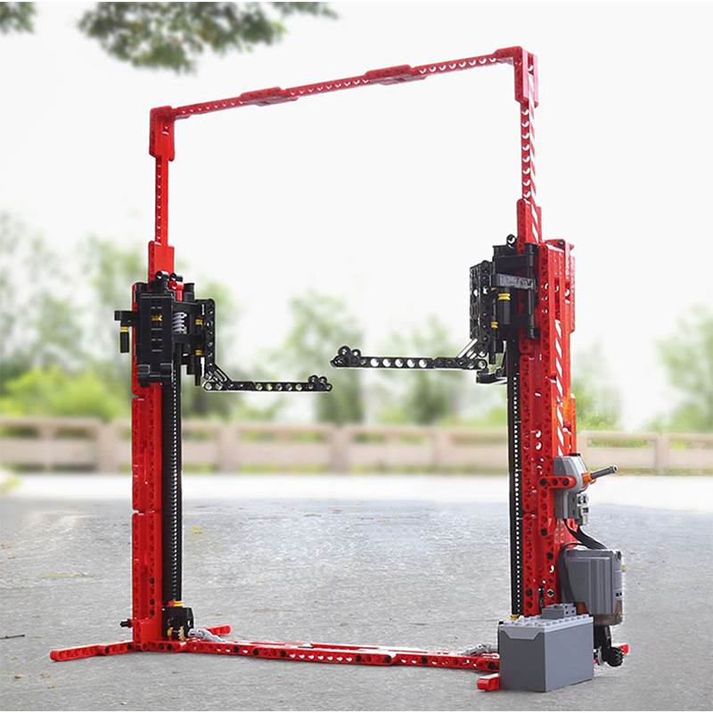 1:8 Scale Electric Car Lift - 536 Pieces