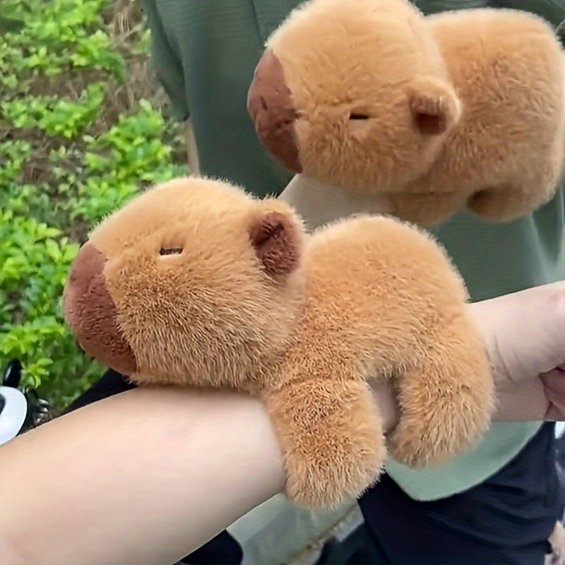 Capybara Plush Bracelet – Wearable Stuffed Toy for Kids, Girls & Animal Lovers, Soft Wrap-Around Wrist Plush