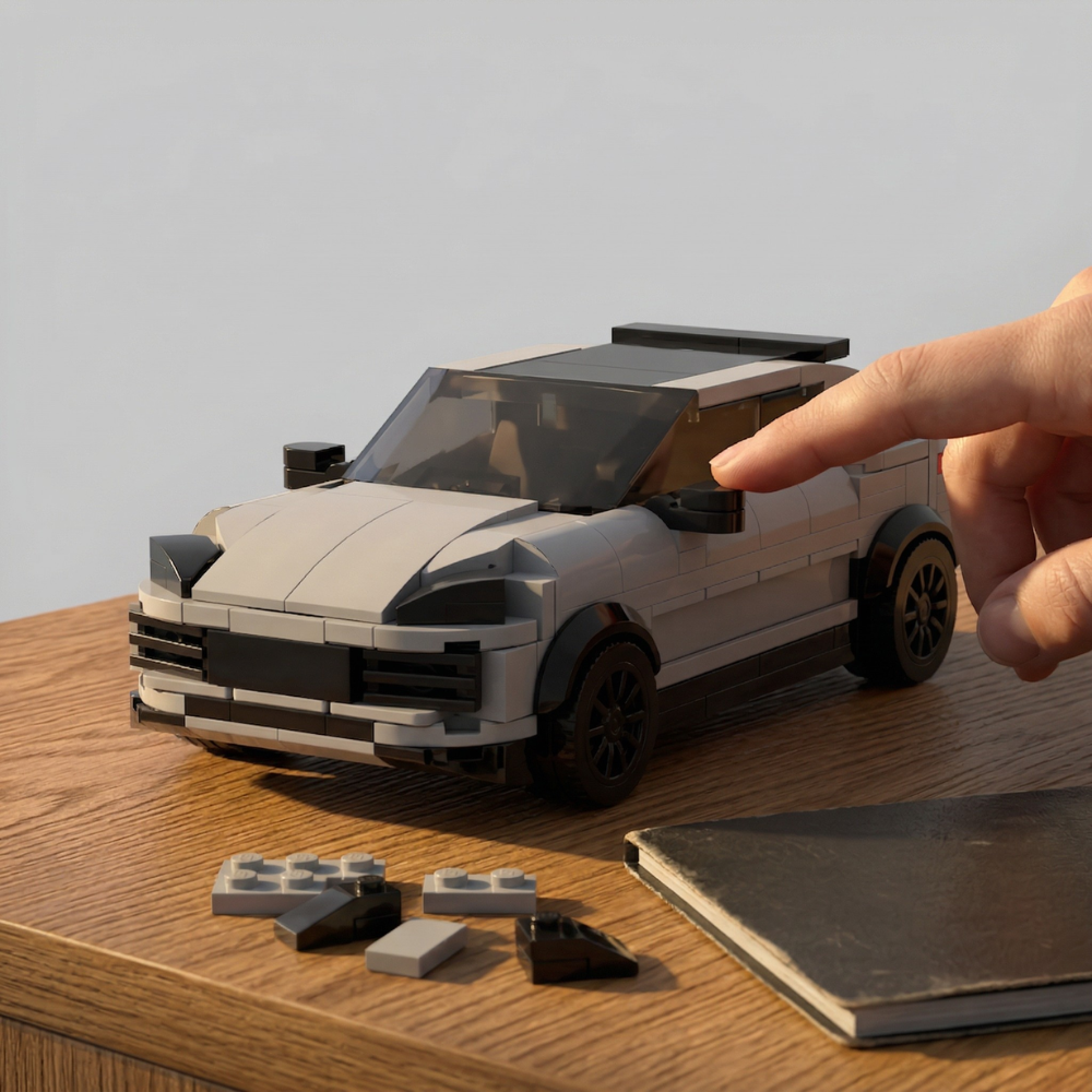 Porsche Cayenne Turbo GT - MOC Building Kit