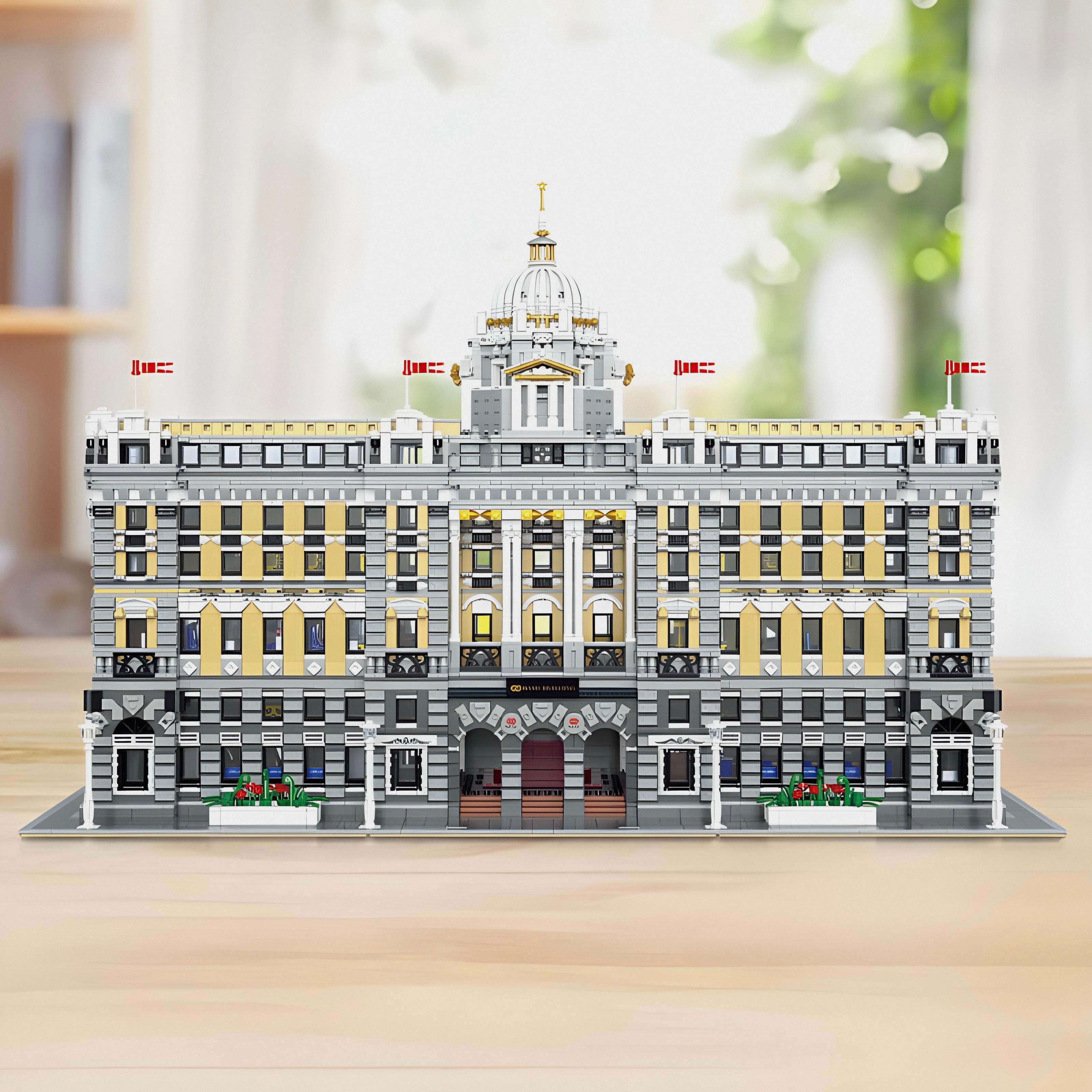 The Mega Bank | 10424pcs