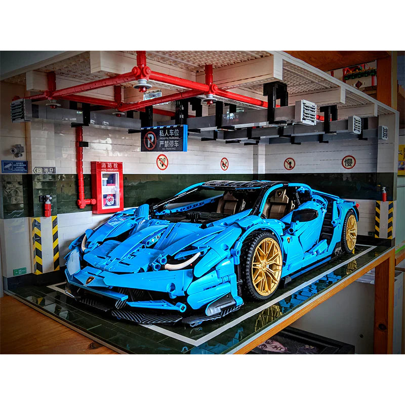 1:8 Scale Car Park | 2436pcs